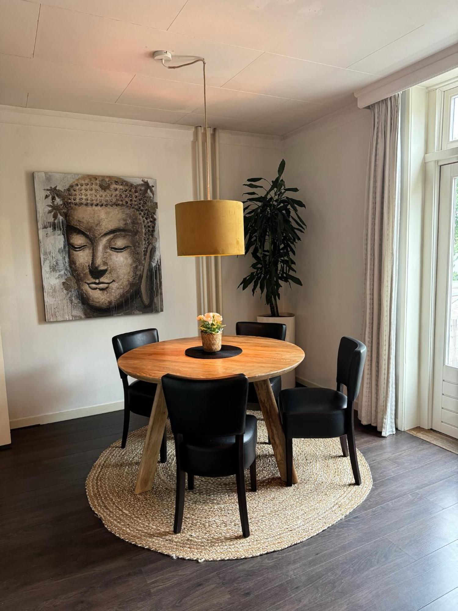 Nu Apartment